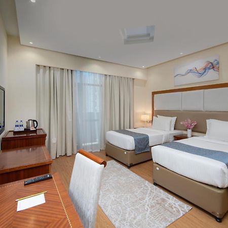 Vendome Plaza Hotel Dubai Luaran gambar