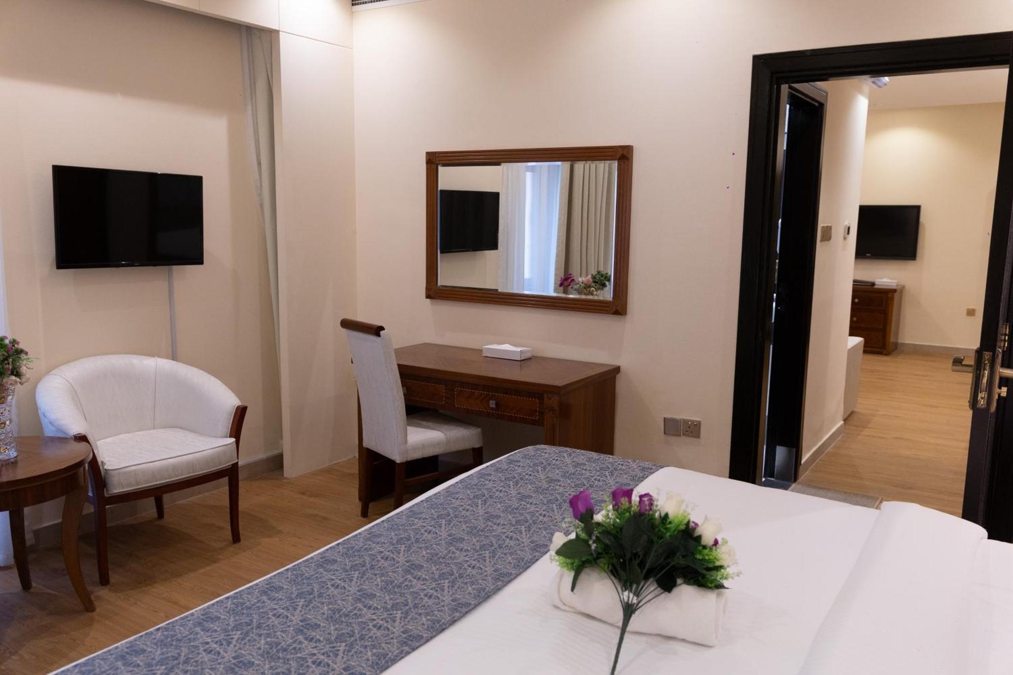 Vendome Plaza Hotel Dubai Luaran gambar